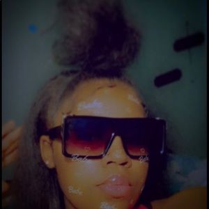 Meet your Posher, Dashaye